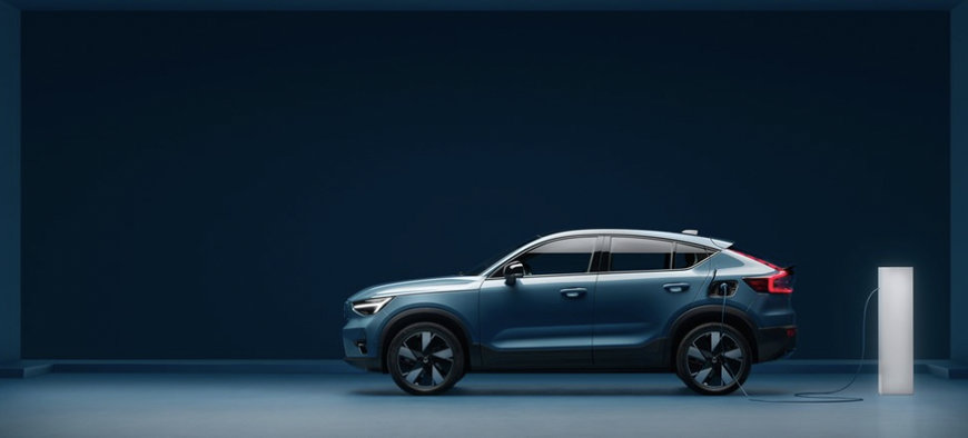 REAR-WHEEL DRIVE, MORE RANGE AND FASTER CHARGING FOR FULLY ELECTRIC VOLVO